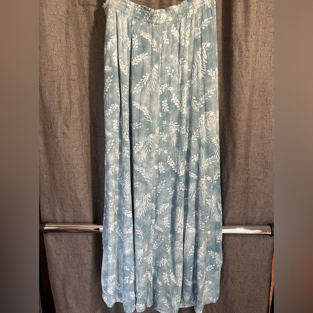 Vintage Maxi Skirt with POCKETS